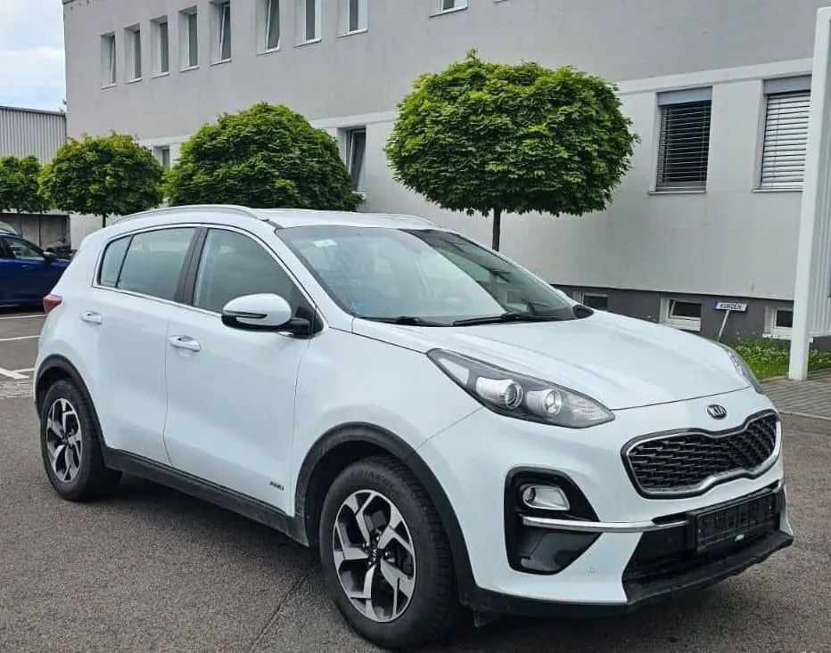 ماشین KIA Sportage vision 4W مدل 2020