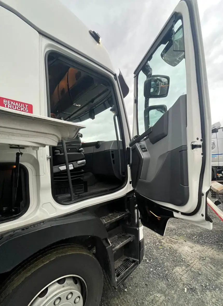 کامیون کشنده رنو 460 باری کامیون کشنده رنو 460 باری