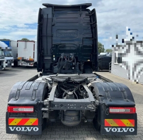 کامیون ولوو اف اچ 500 سه خط